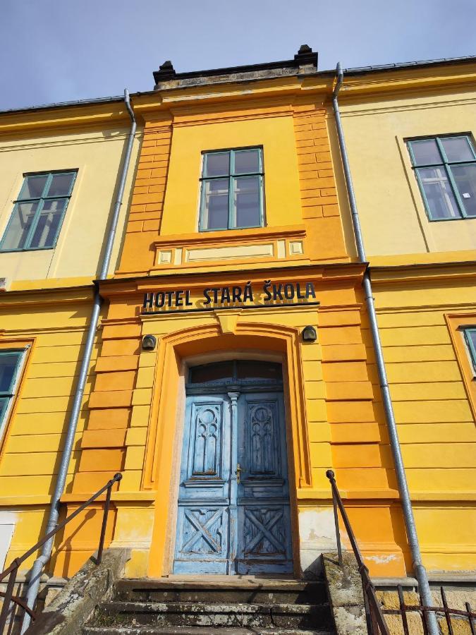 Hotel Stara Skola Mezna Exterior photo